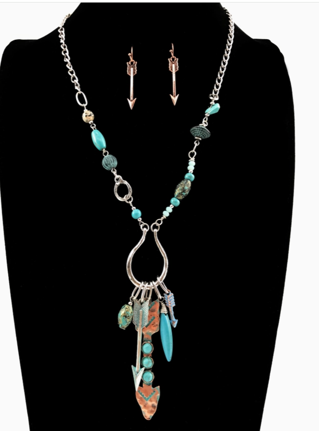Turquoise Arrow Horseshoe Western Style Necklace and Earrings
