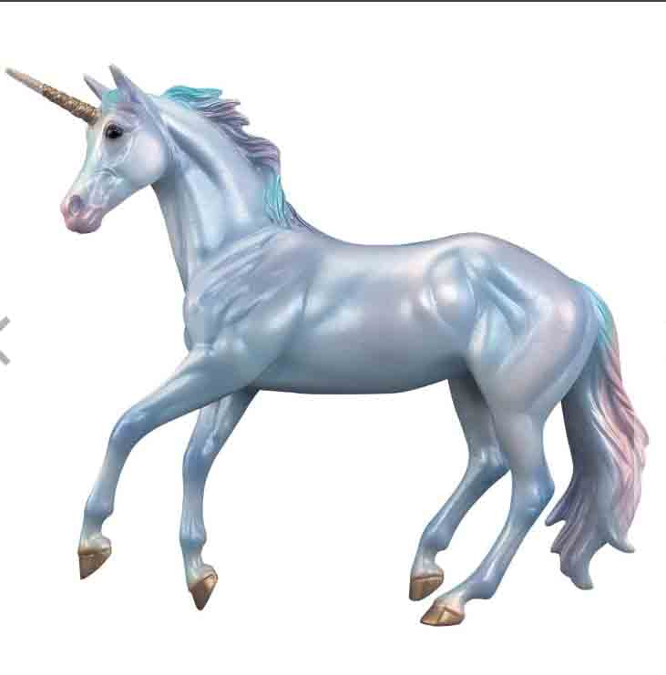 Breyer Sarafina and Serindipity Magical Unicorn